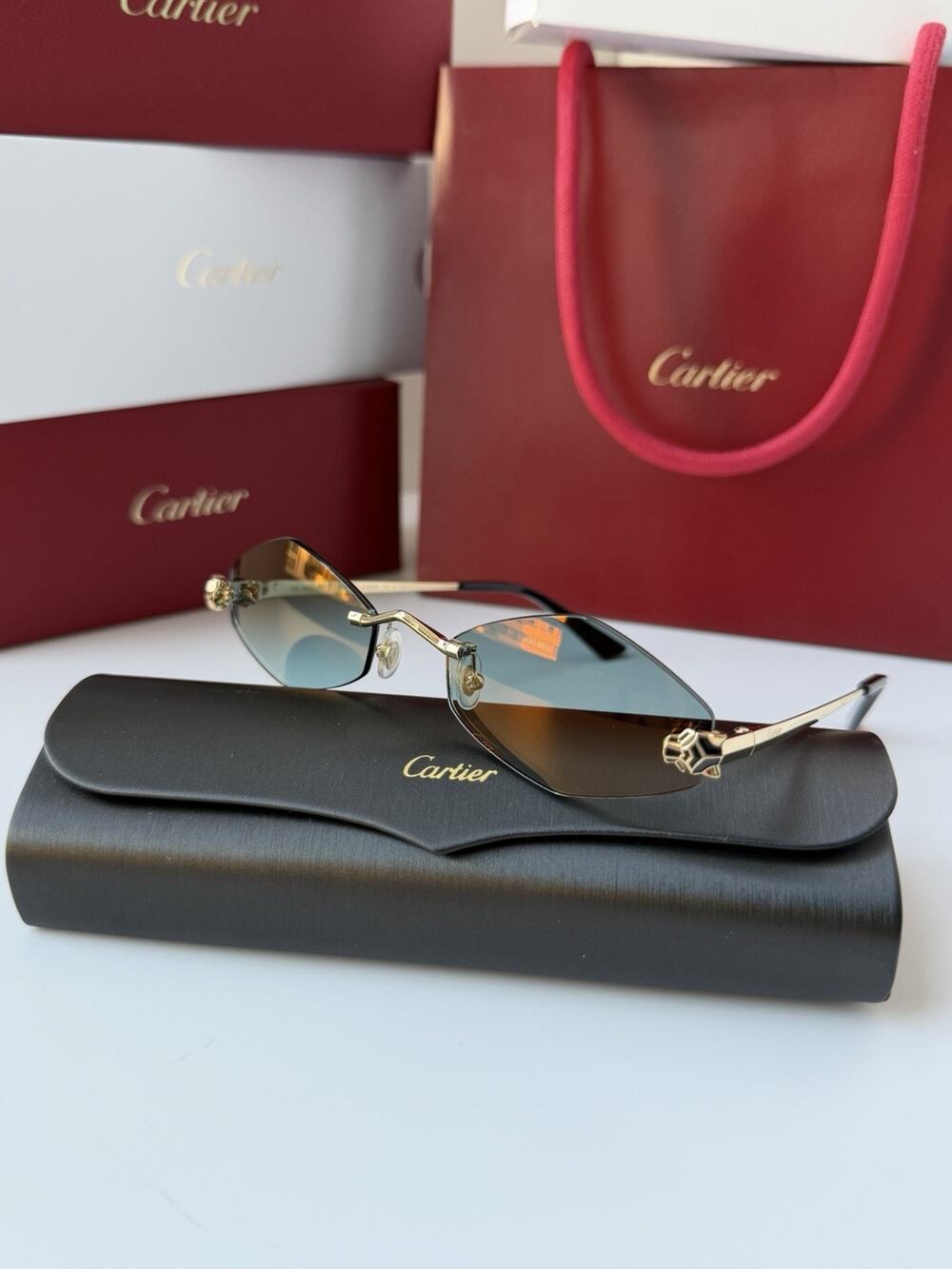 CARTIER Panthere De Cartier Sunglasses CT0433S 003 Gold Green Lens AUTHENTIC